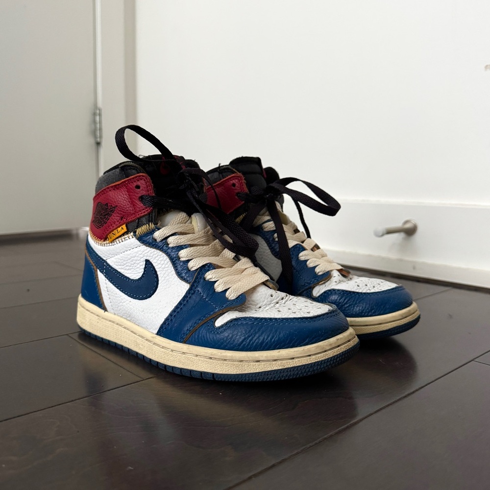 Union LA x AJ1 style sneakers